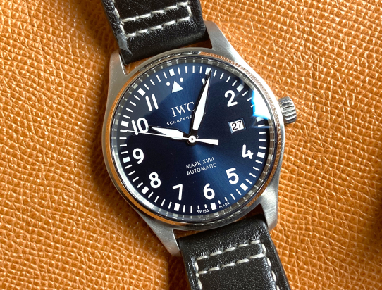 2021 Pilot Mark XVIII IW327010 40mm Blue Dial Full Set